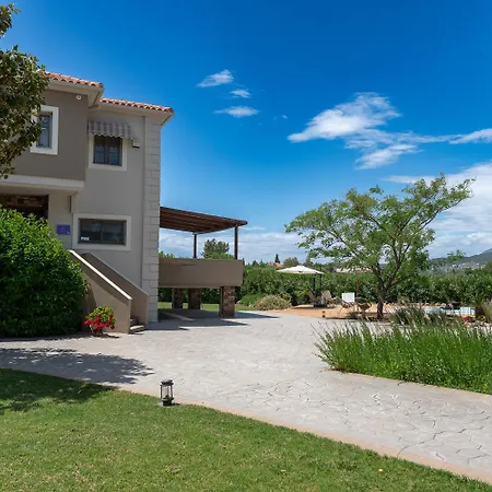 Villa Polyxeni Lavender 150m From The Sea *