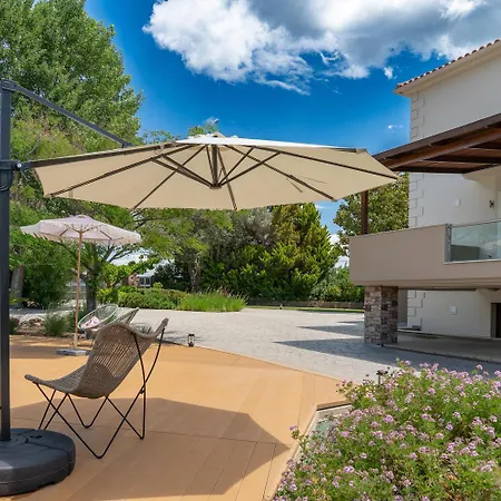 Polyxeni Lavender 150m From The Sea Villa *