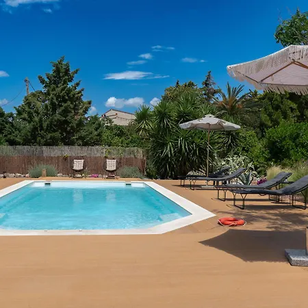 Villa Polyxeni Lavender 150m From The Sea Politiká